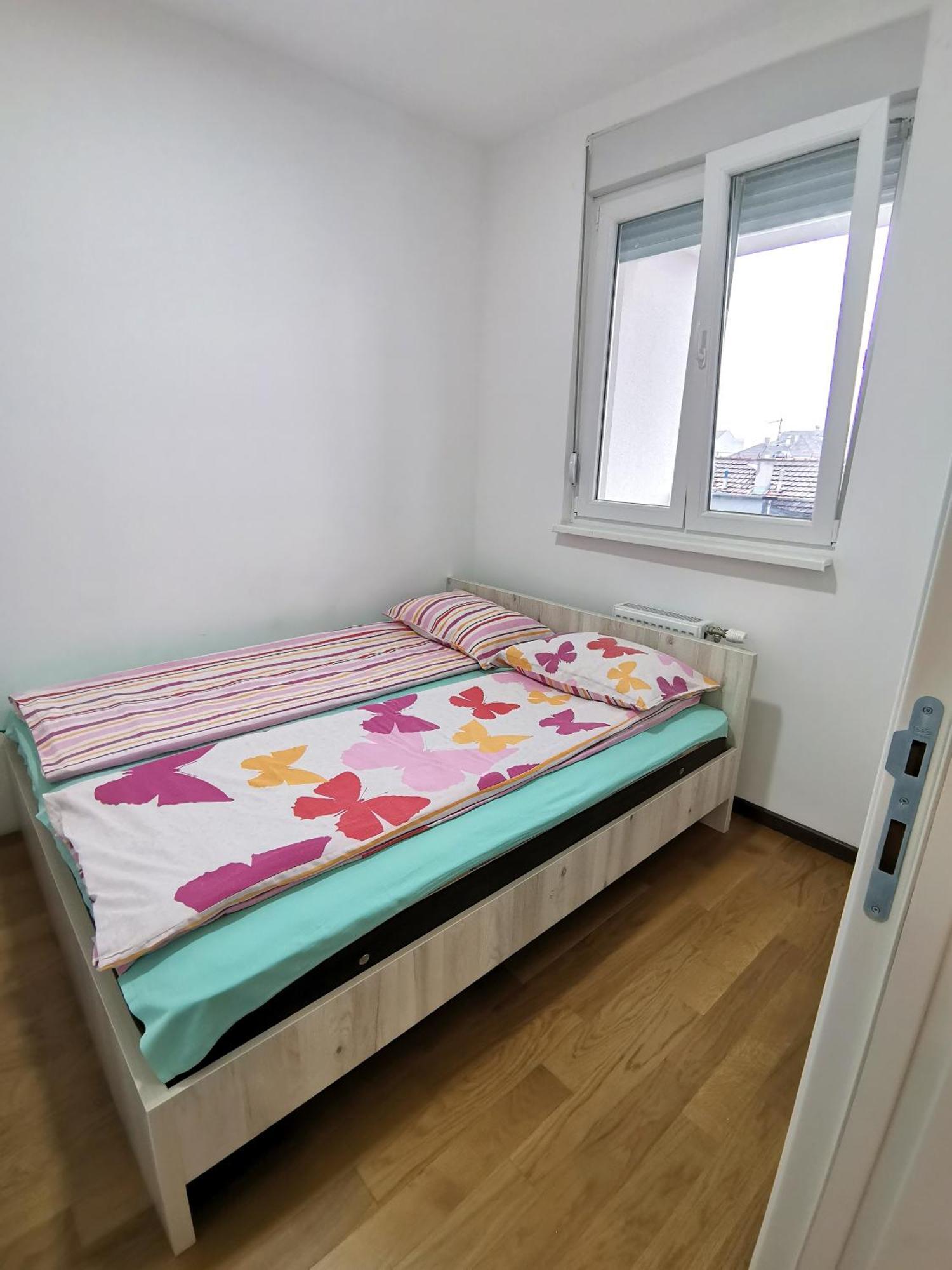Stan Na Dan M Apartment Novi Sad Luaran gambar