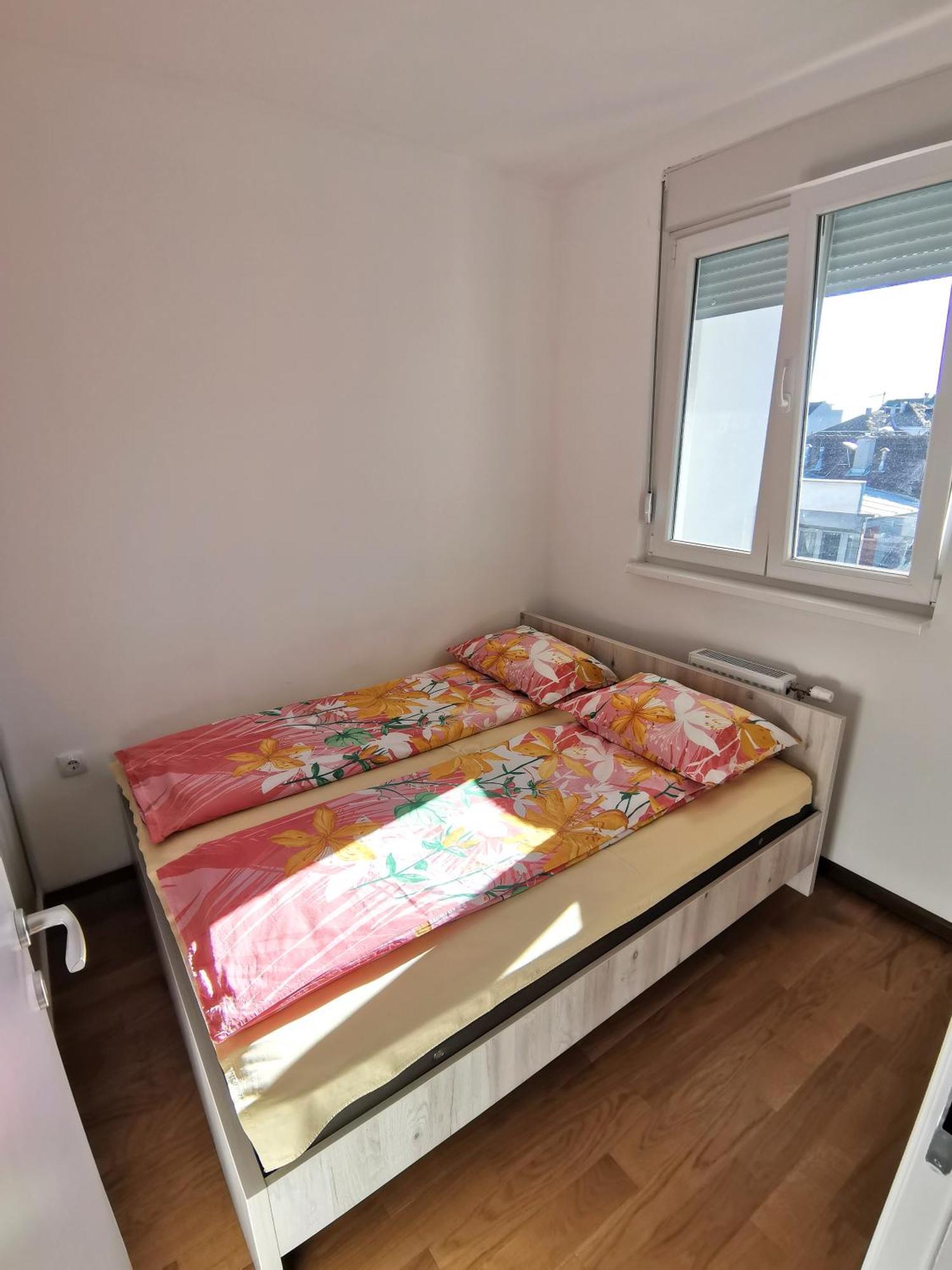 Stan Na Dan M Apartment Novi Sad Luaran gambar