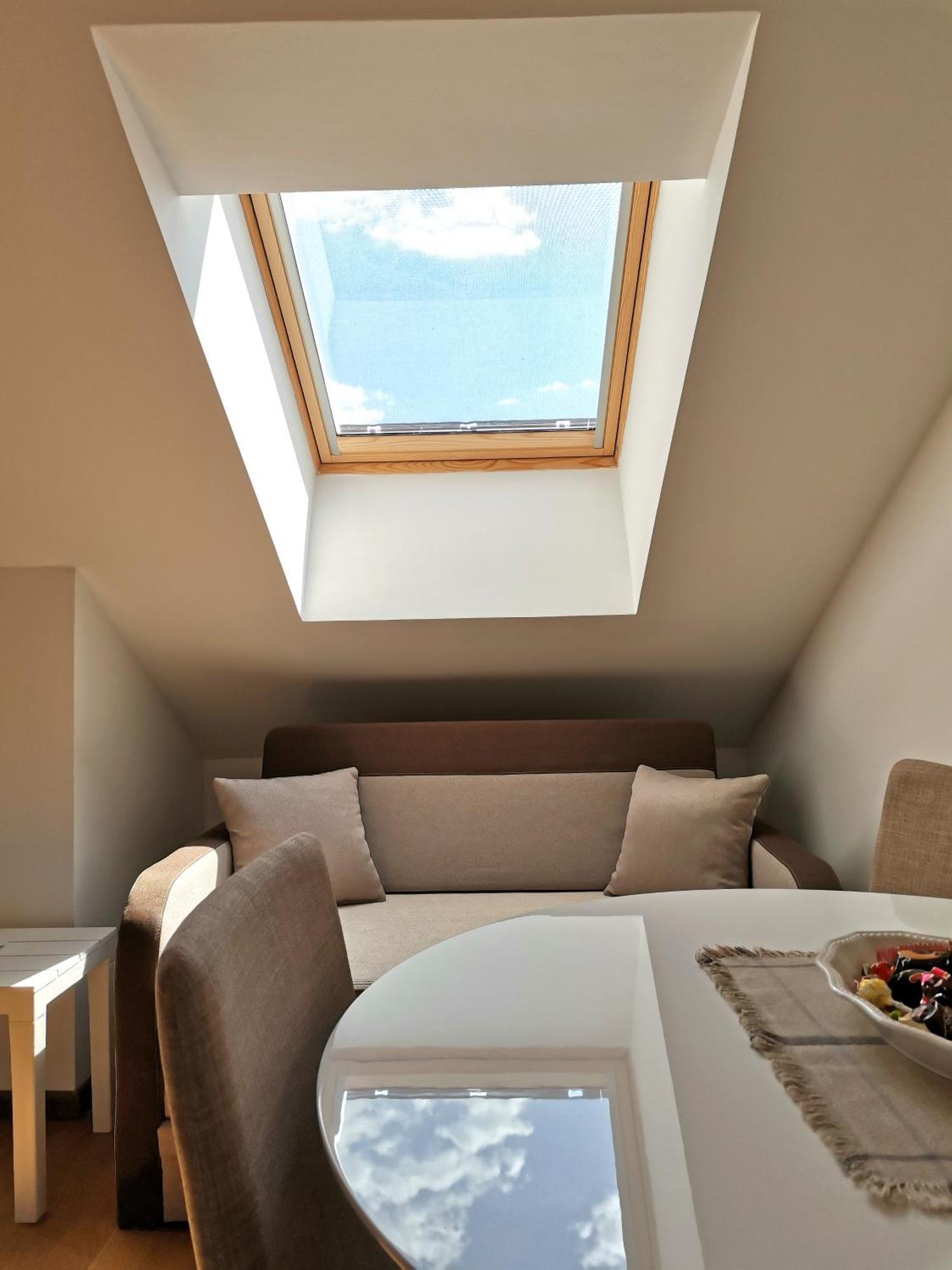 Stan Na Dan M Apartment Novi Sad Luaran gambar